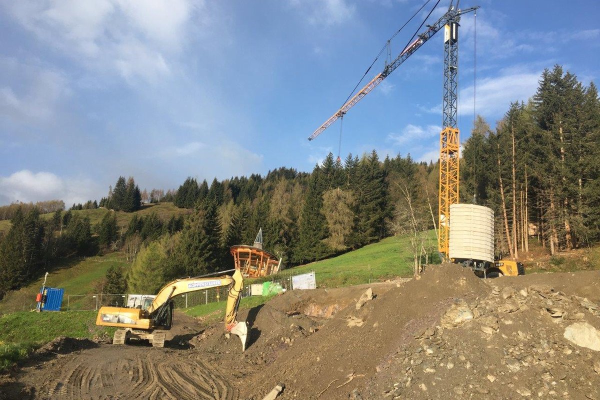 Unbebautes Grundstück muss bebaut werden !